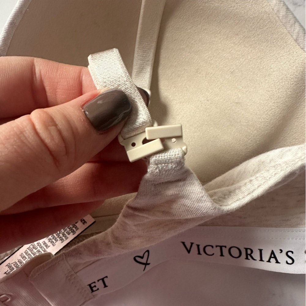 Victoria's Secret US 32C Light Beige T-Shirt Lightly Lined Wireless Bra - Picture 12 of 15